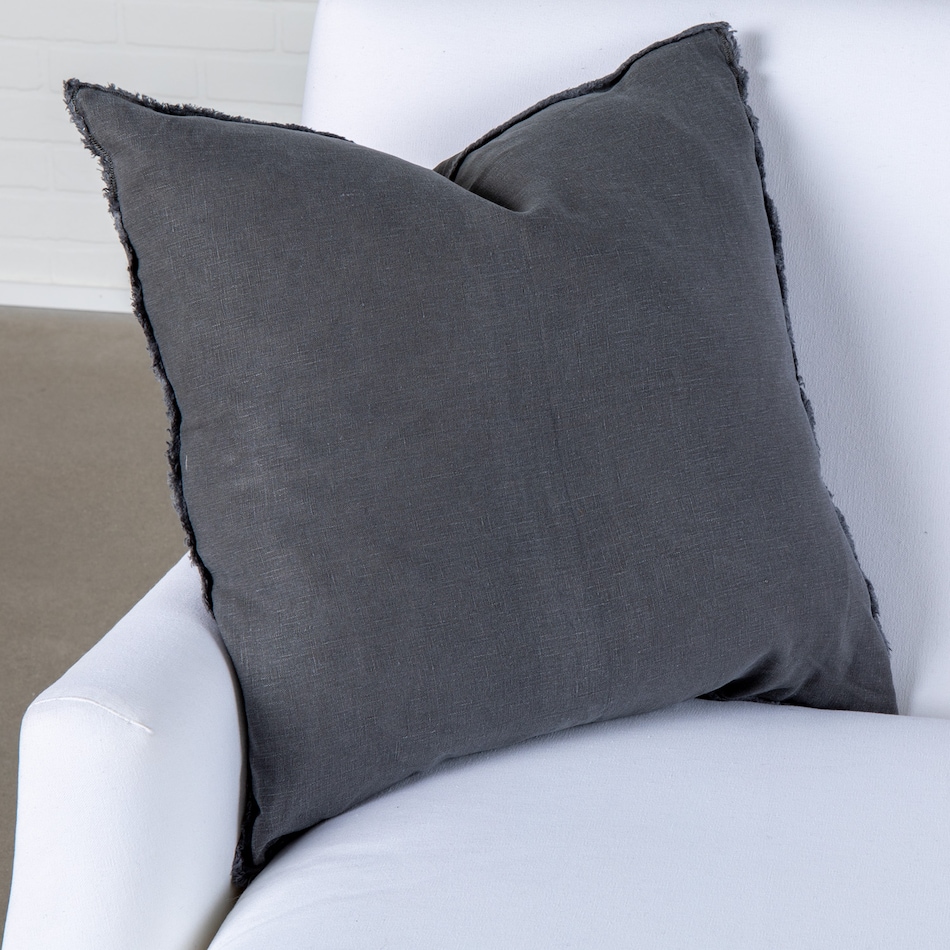 august haven pillows etc   