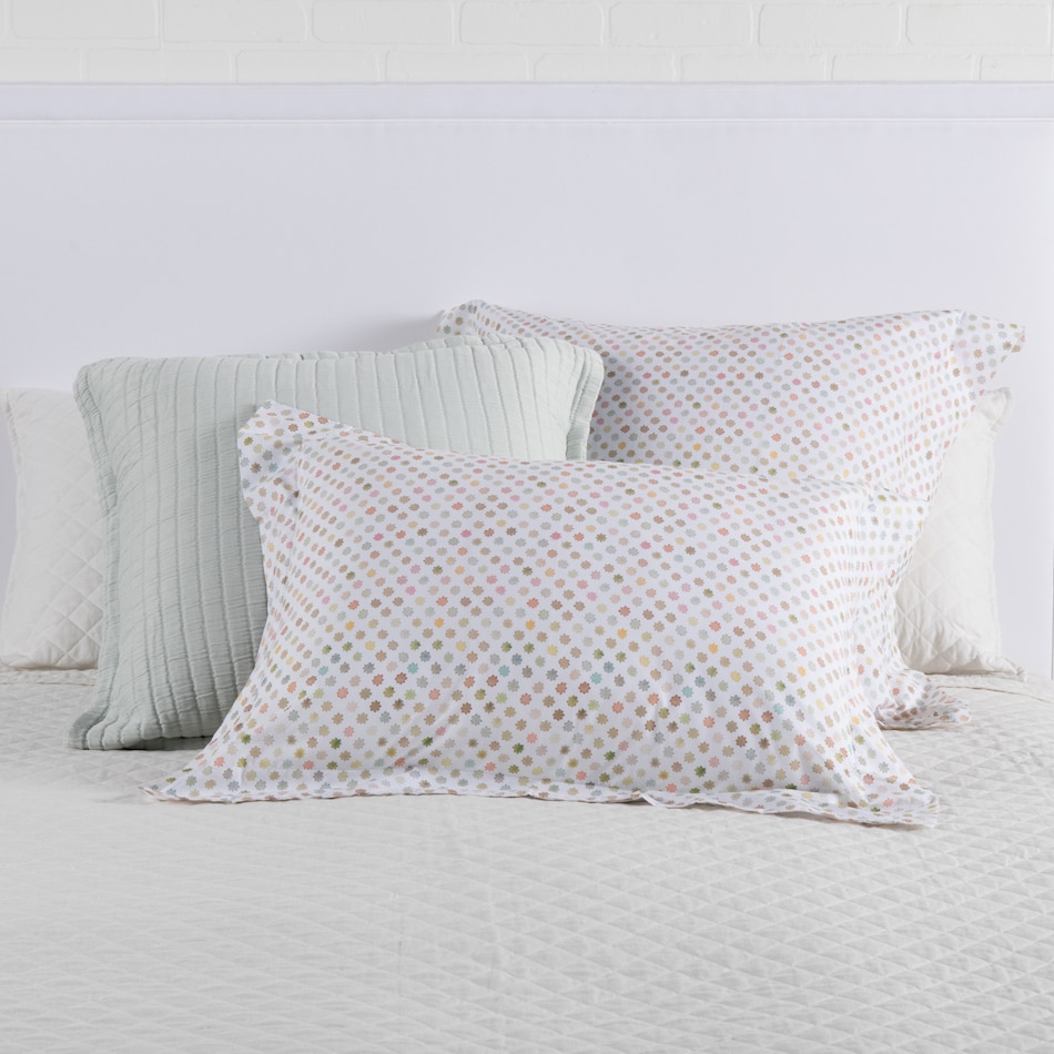 august haven pillows etc   