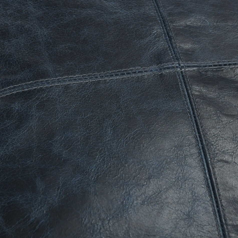 august haven pillows etc   