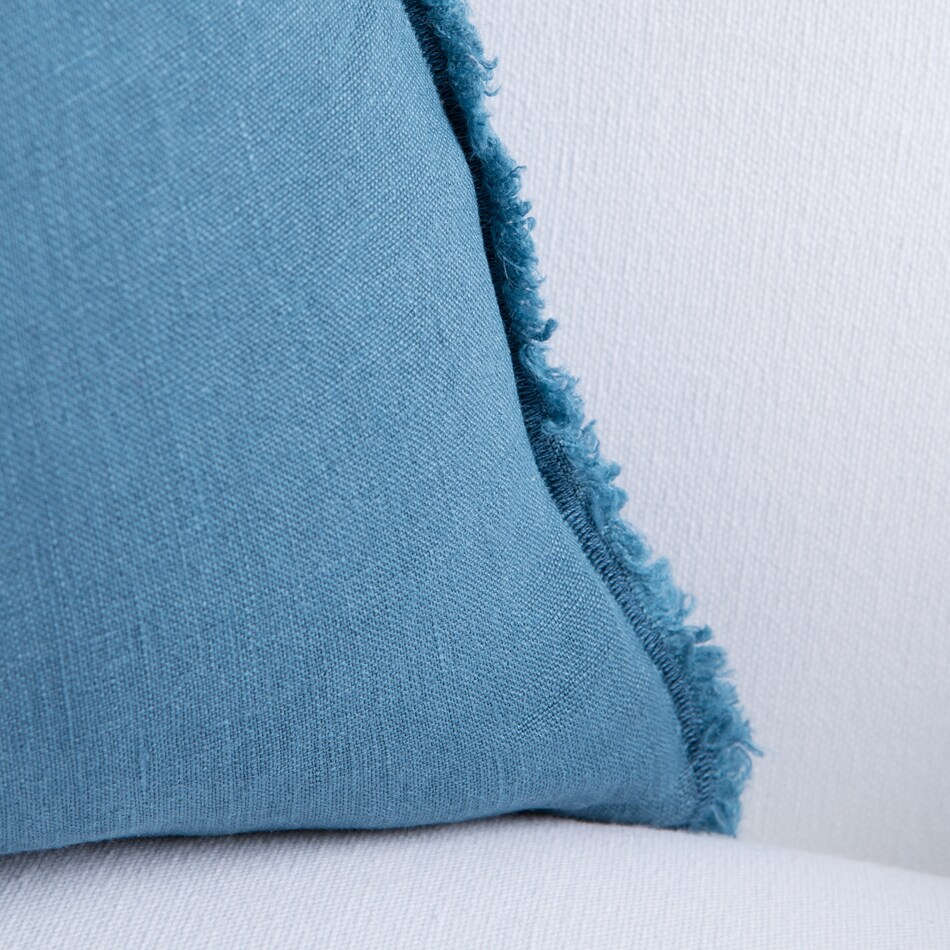 august haven pillows etc   