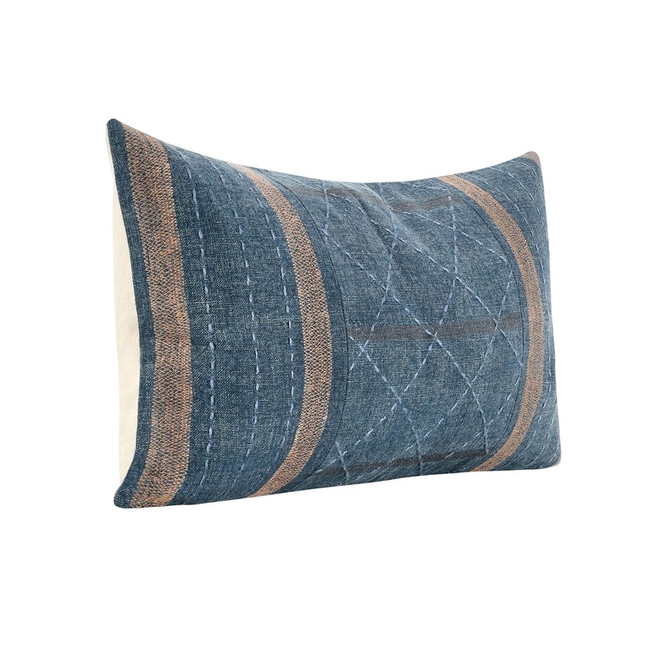 august haven pillows etc   