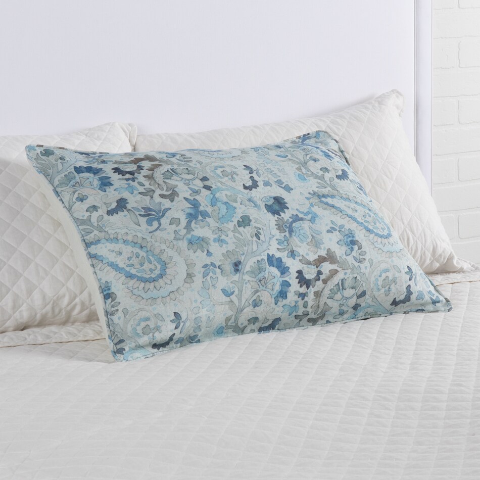 august haven pillows etc   