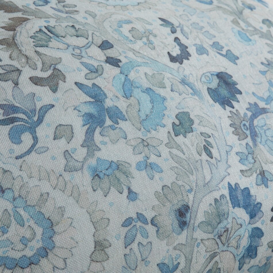 august haven pillows etc   