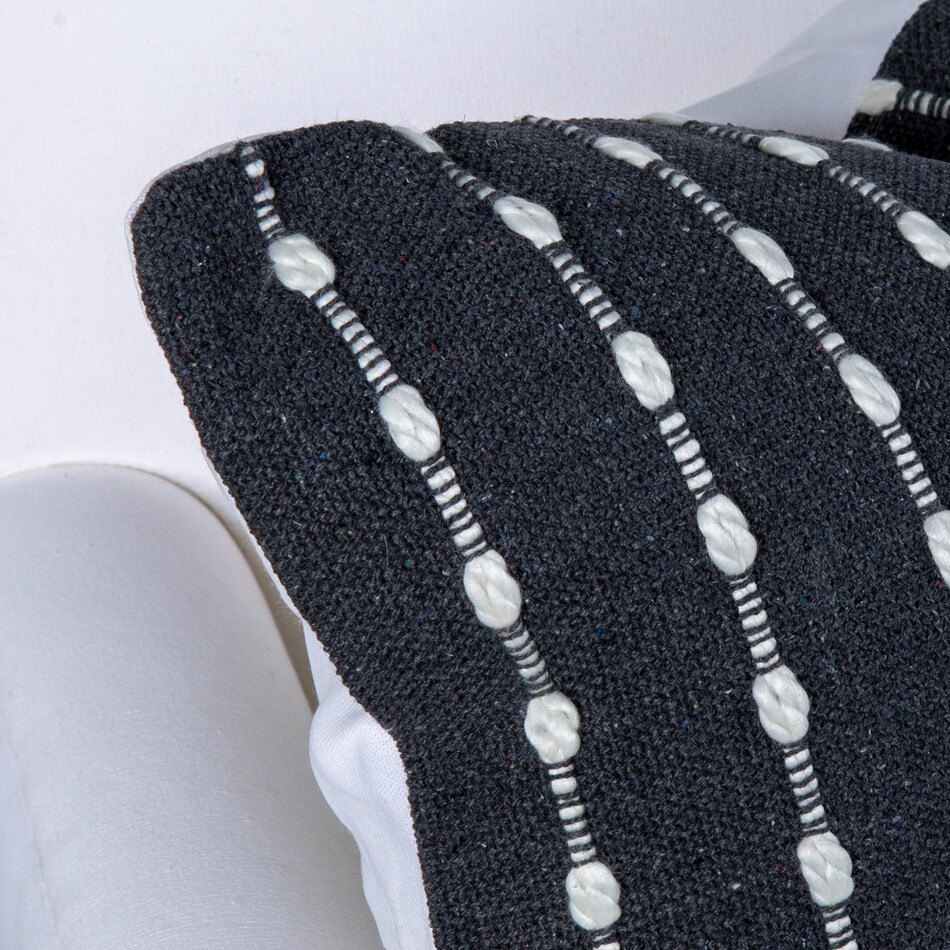 august haven pillows etc   