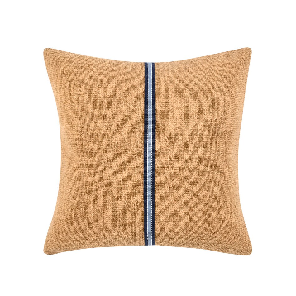 august haven pillows etc   