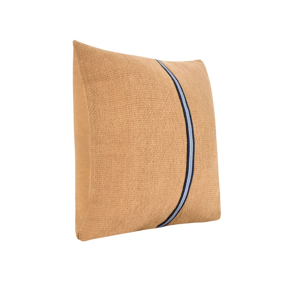 august haven pillows etc   