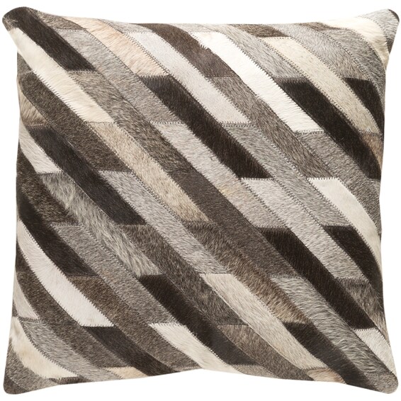 Lycaon 18" Hide Pillow