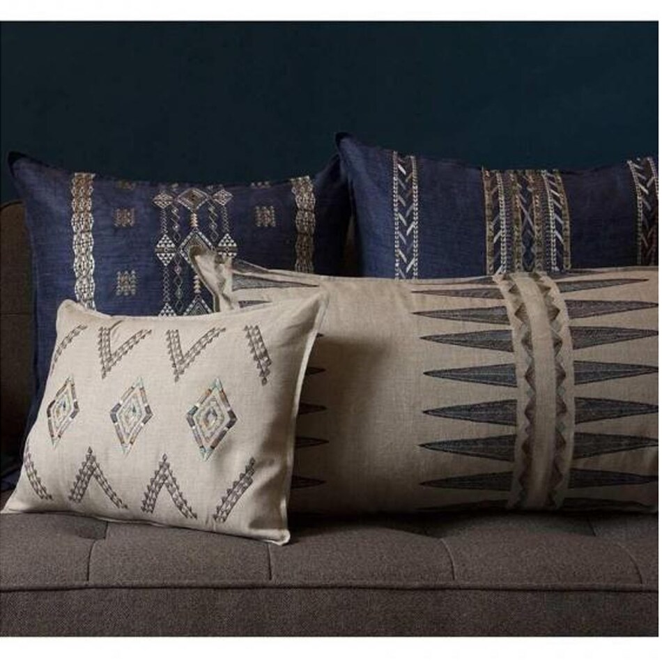 august haven pillows etc   