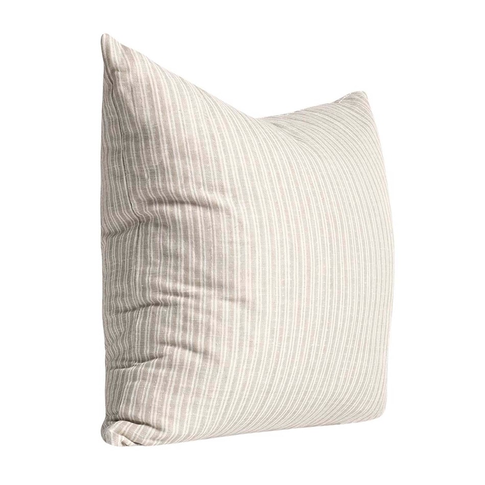 august haven pillows etc   