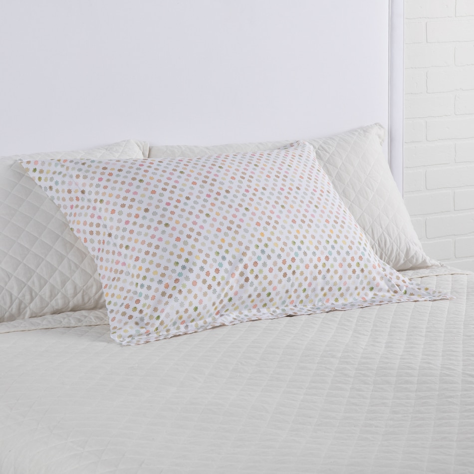 august haven pillows etc   