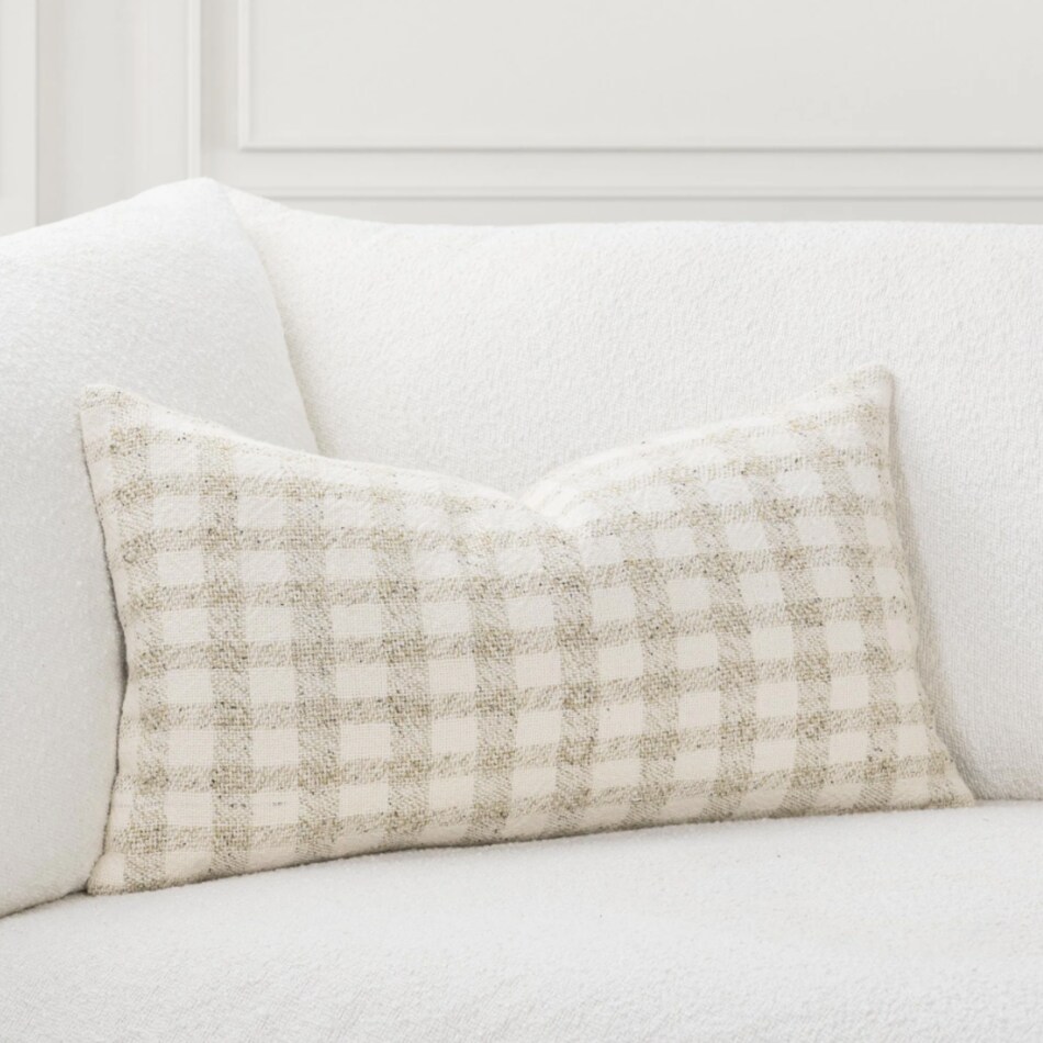 august haven pillows etc   