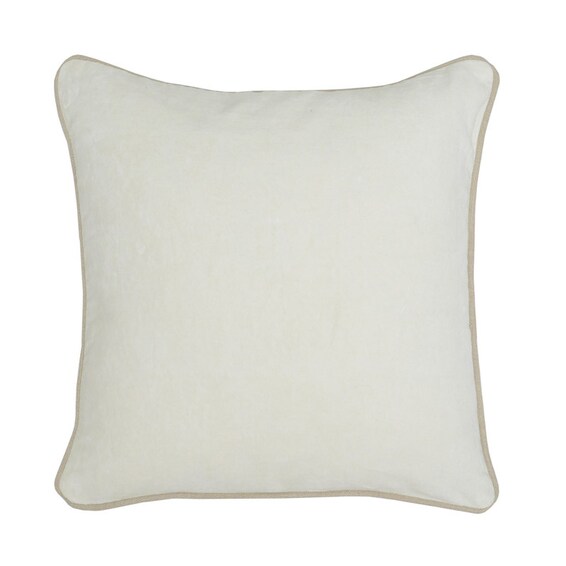 Mia Pillow