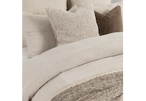 august haven pillows etc   