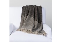 august haven pillows etc   