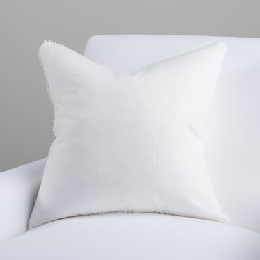 Pom Pom Pillow