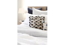 august haven pillows etc   