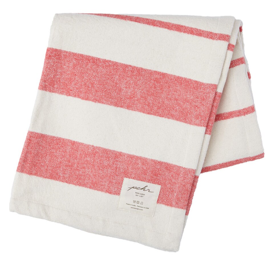 august haven pillows etc   