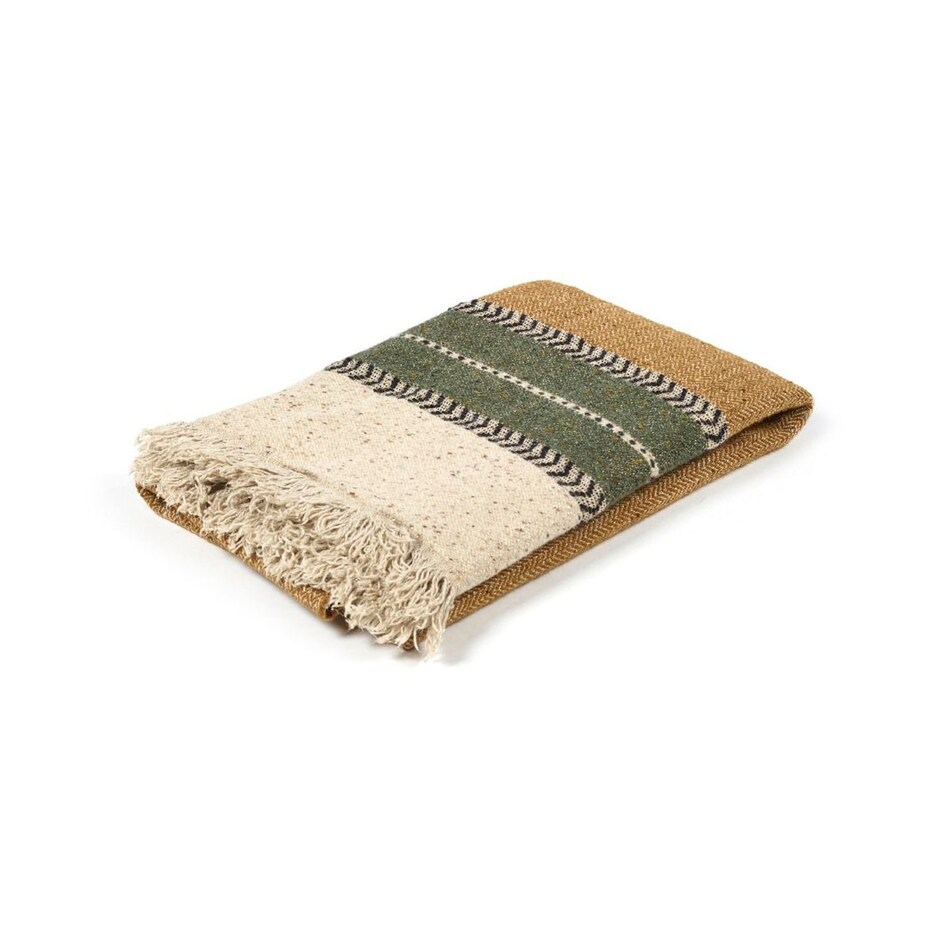 august haven pillows etc   