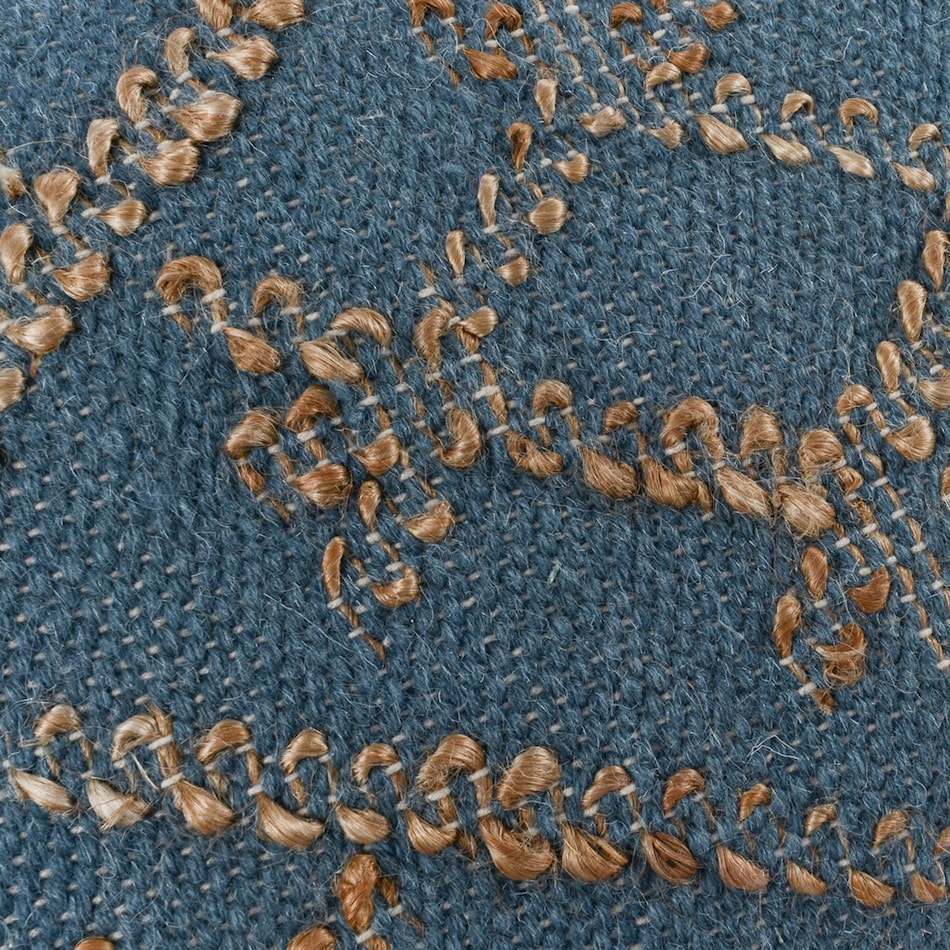 august haven pillows etc   