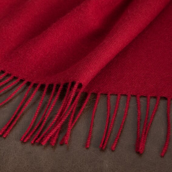 Classic Alpaca Throw - Scarlet