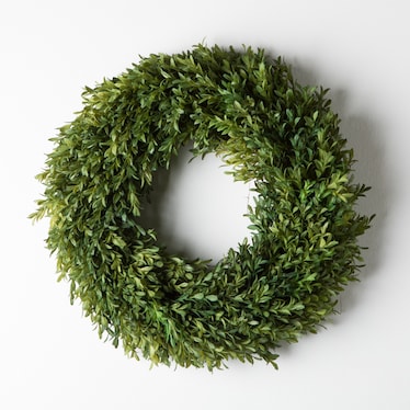 20" Faux Boxwood Wreath