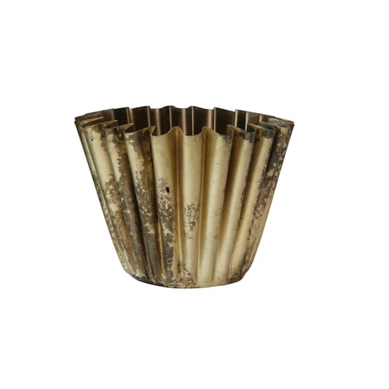 Metal Fluted Planter