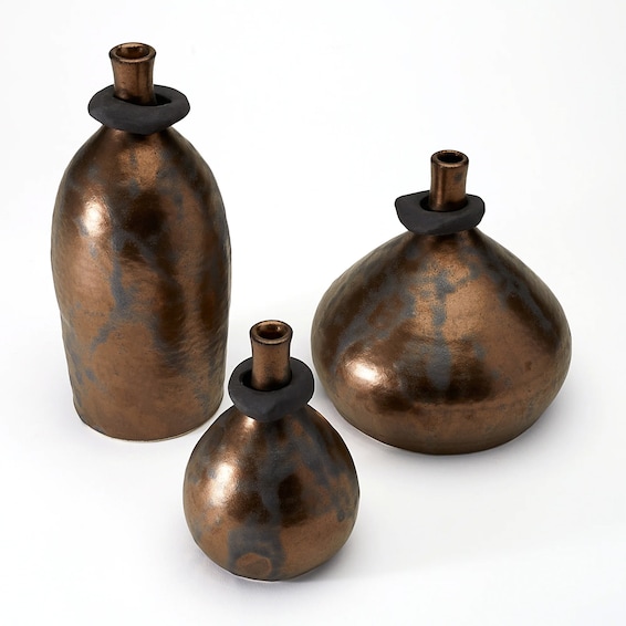 Mona Vessels