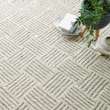 8x10 Layers Hooked Wool Rug