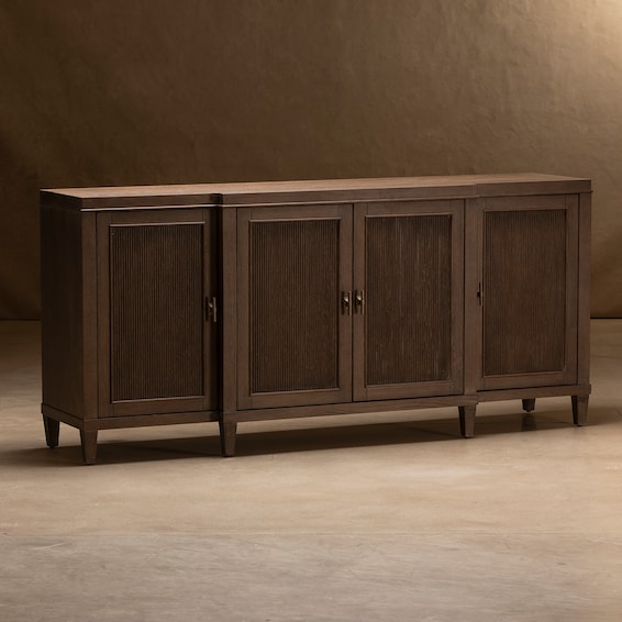 Callebaut Credenza