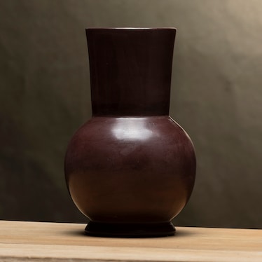 Verso Tadelakt Organic Vase