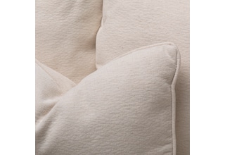 cream august haven   