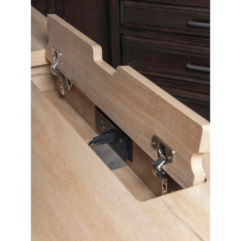 creamy natural office furniture aiad  