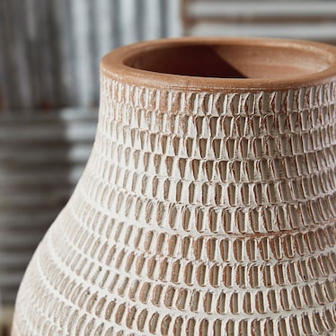 Reclove Vase