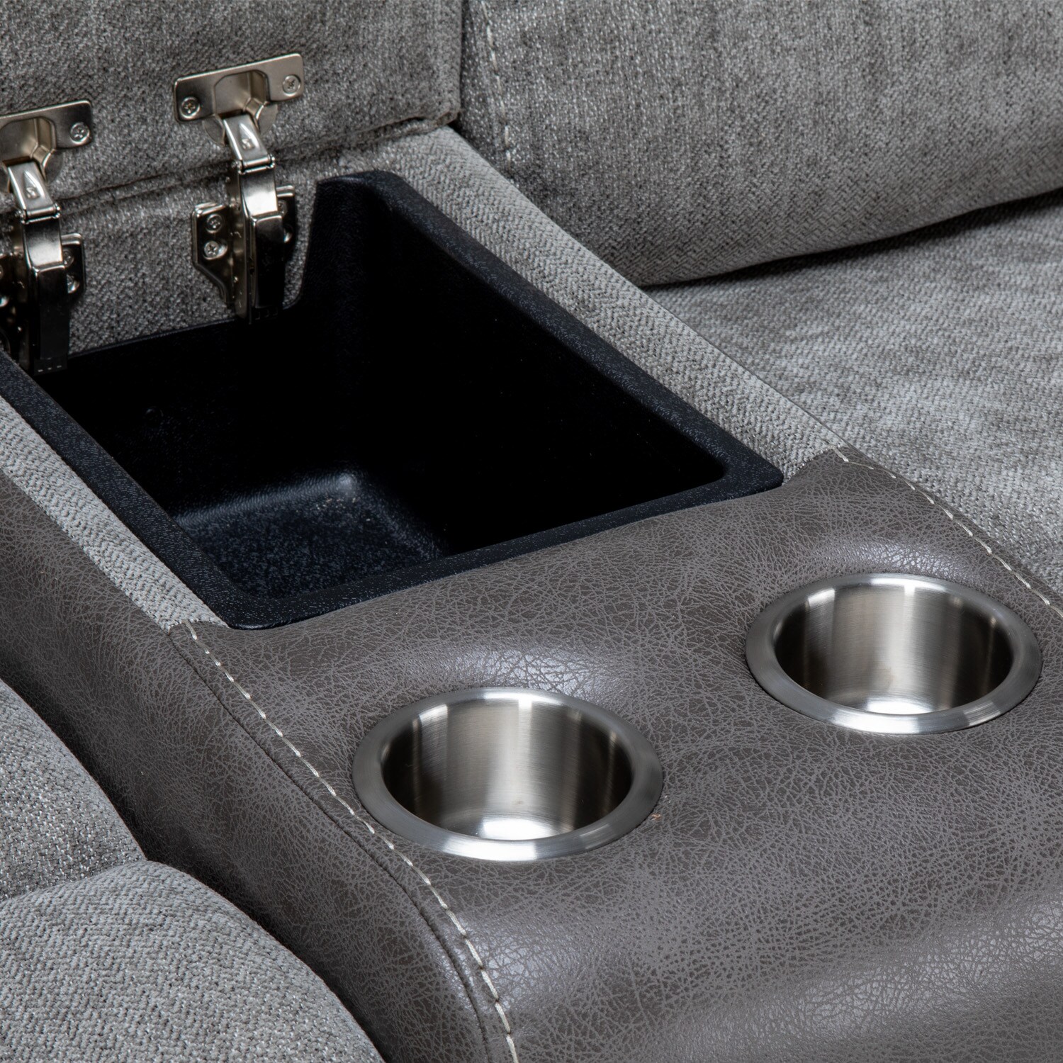 Stanton Power Reclining Loveseat | WG&R Furniture
