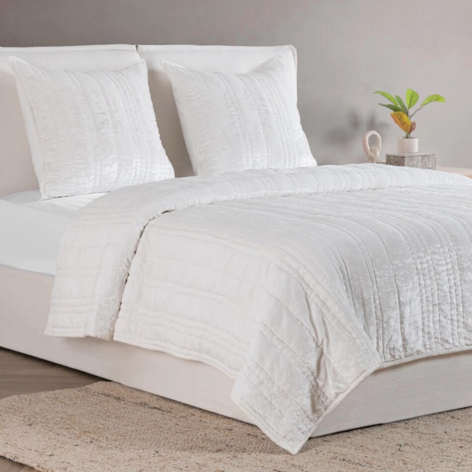 ivory blankets throws and linens   