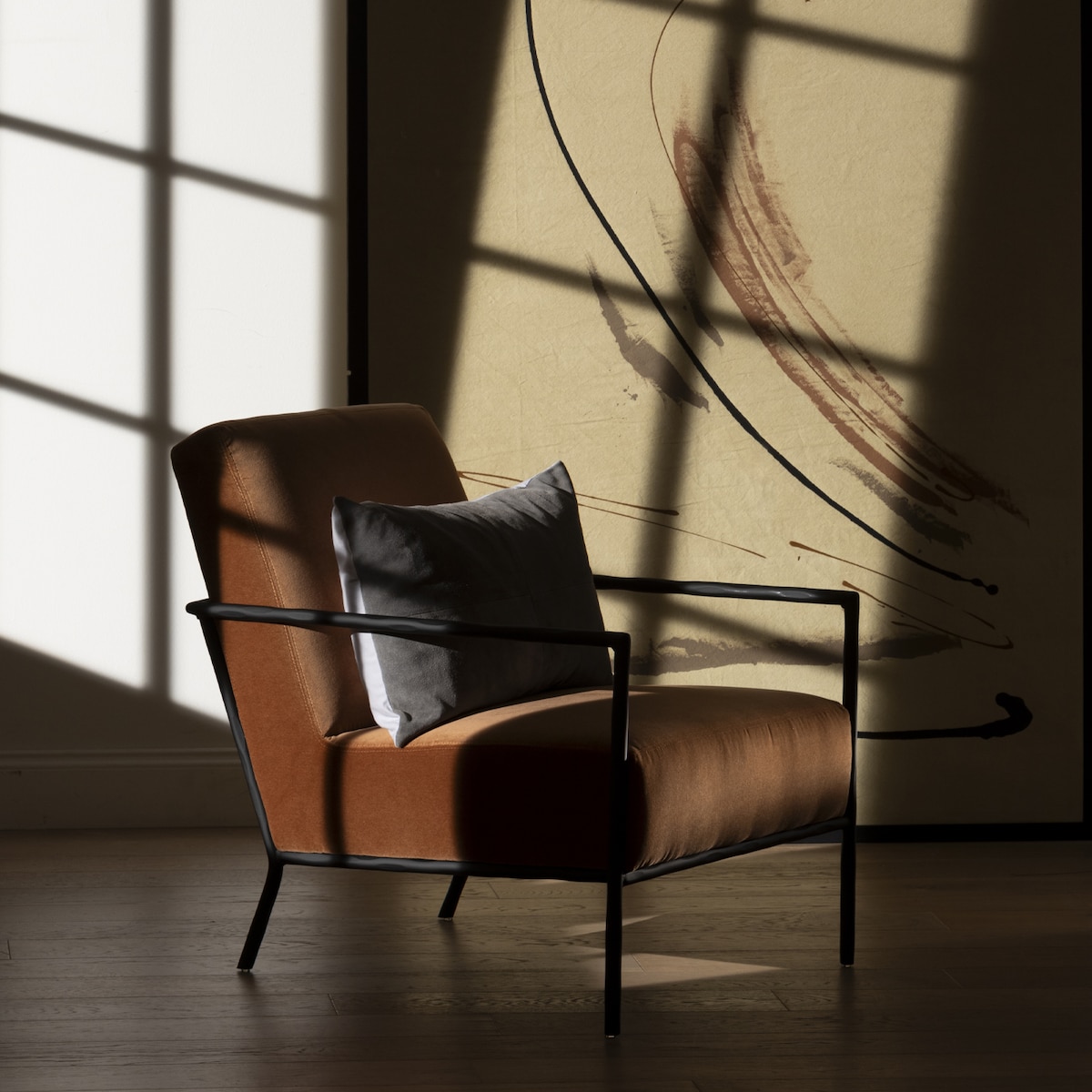l orange uph chair
