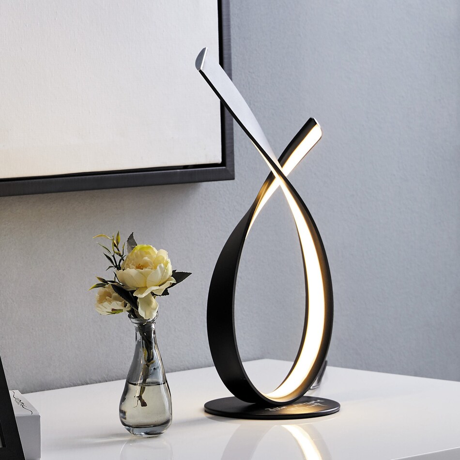 l metal table lamp   