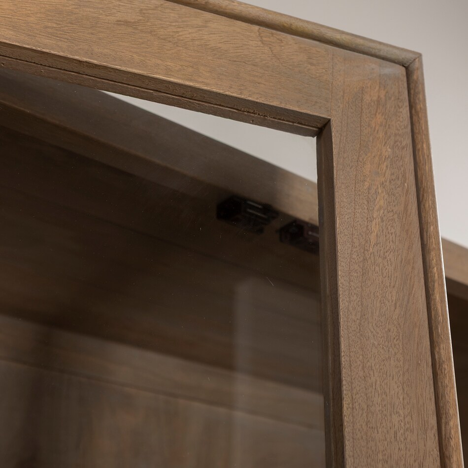 light brown august haven   