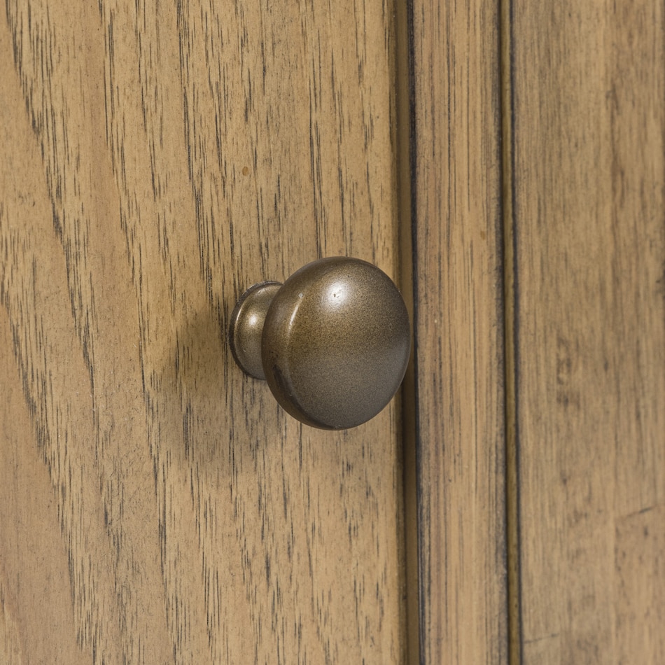 light brown country entertainment   