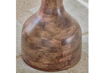 medium brown accent pieces   