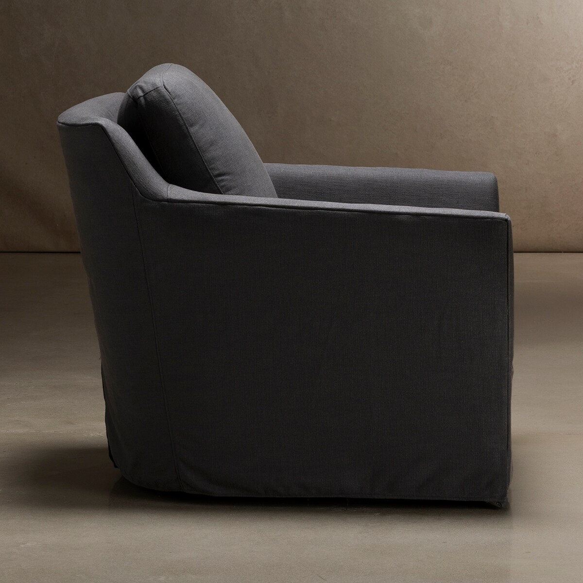 onyx black august haven