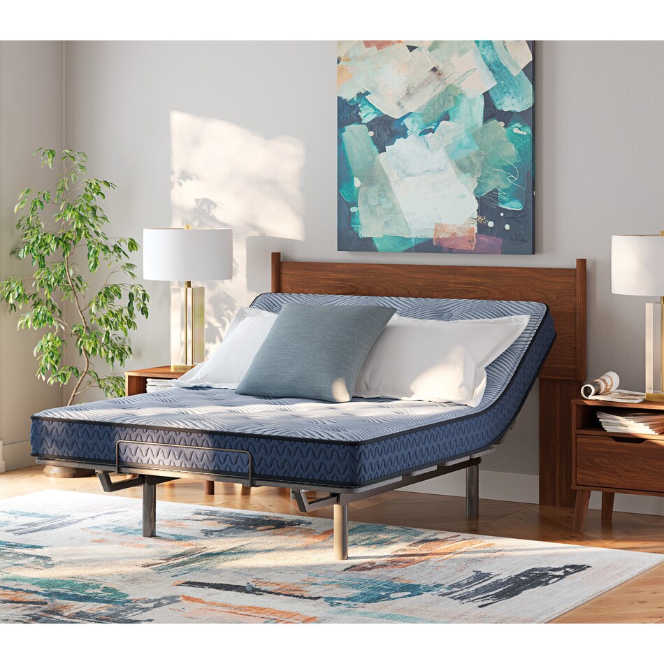 queen mattress  room image  
