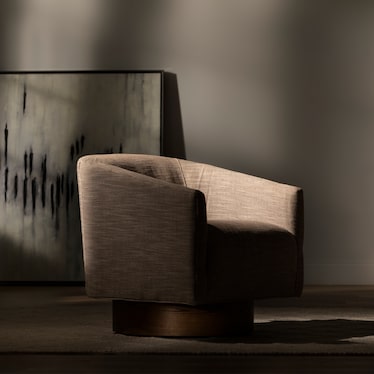 Julia Swivel Chair