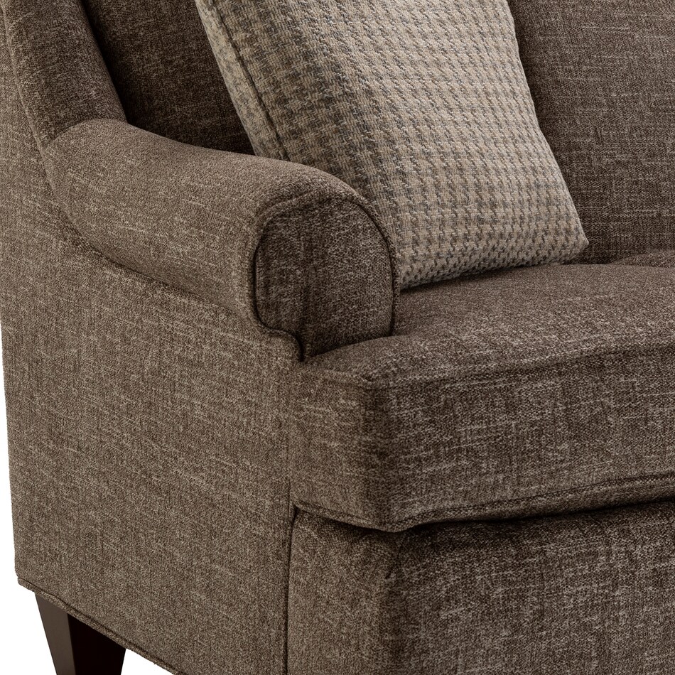 rig  traditional sofas   
