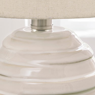 Glennwick Table Lamp