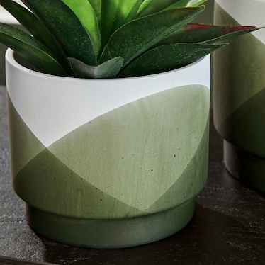 S/2 Ardenridge Planter