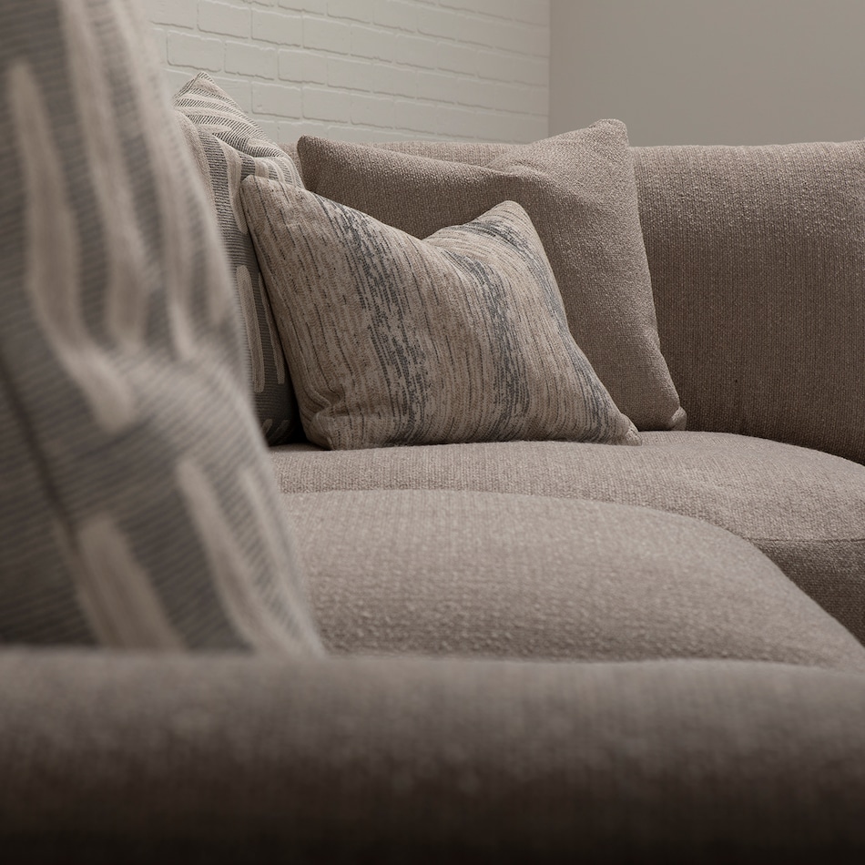 tildan almond august haven jp  