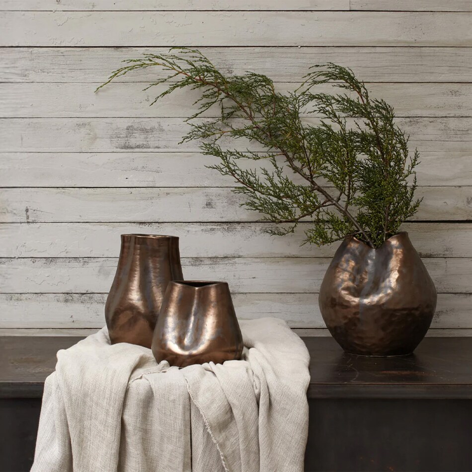 vases vessels  room image  
