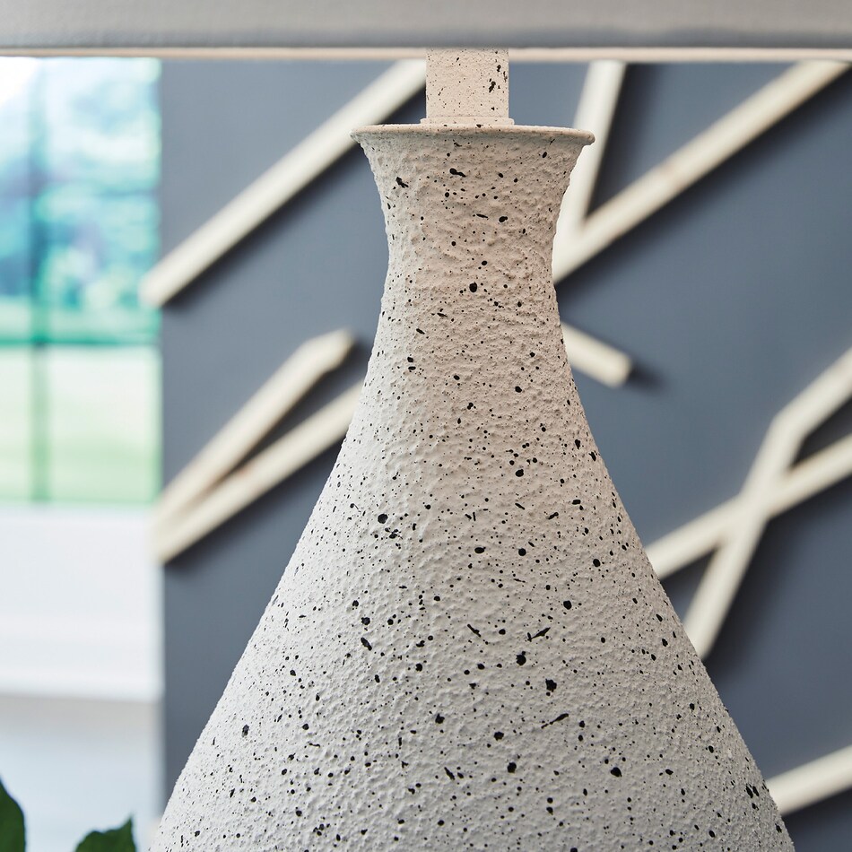 white   black table lamps   