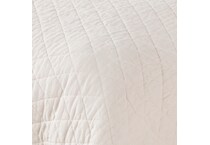 white swatch  
